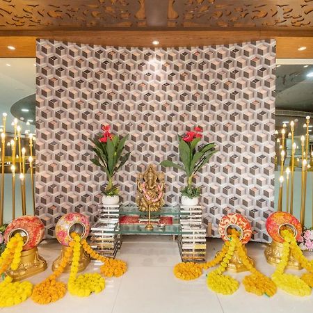 Jalashray Resort Nadiad Екстер'єр фото