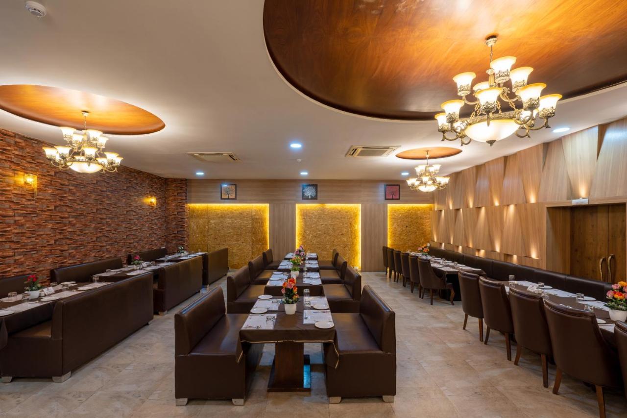 Jalashray Resort Nadiad Екстер'єр фото